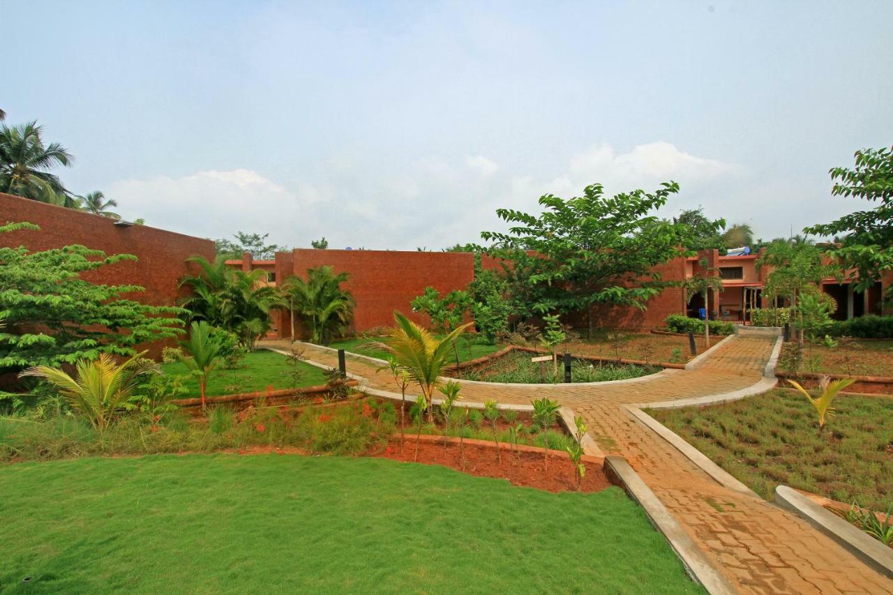 Palette Arthigamya Spa & Resort Gokarna  Buitenkant foto