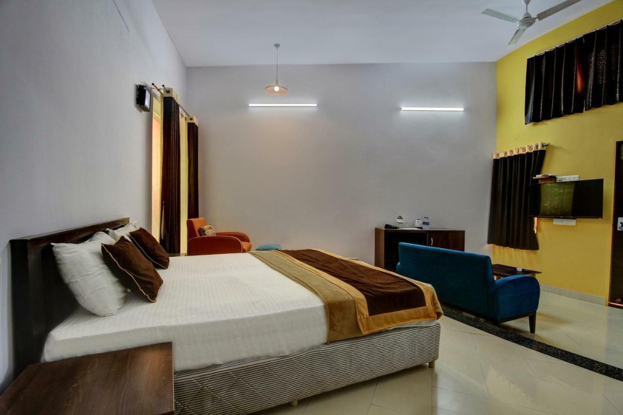 Palette Arthigamya Spa & Resort Gokarna  Buitenkant foto